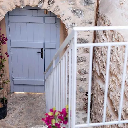 Marianta House Villa
