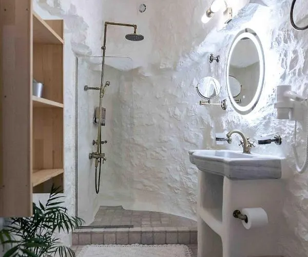 Marianta House Villa