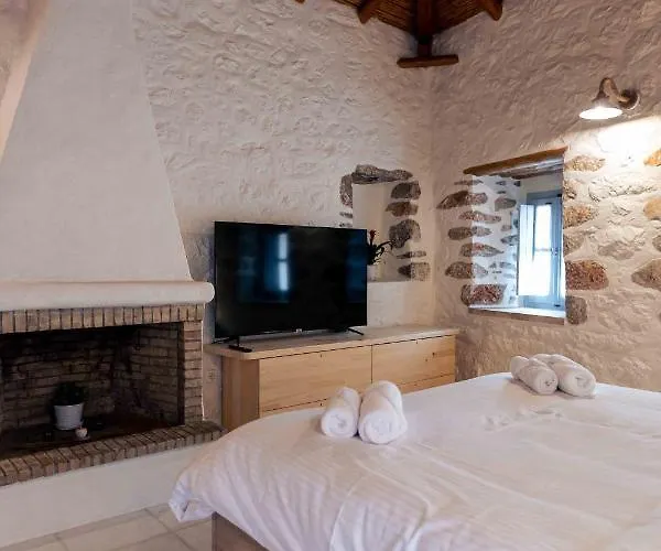 Marianta House Villa *